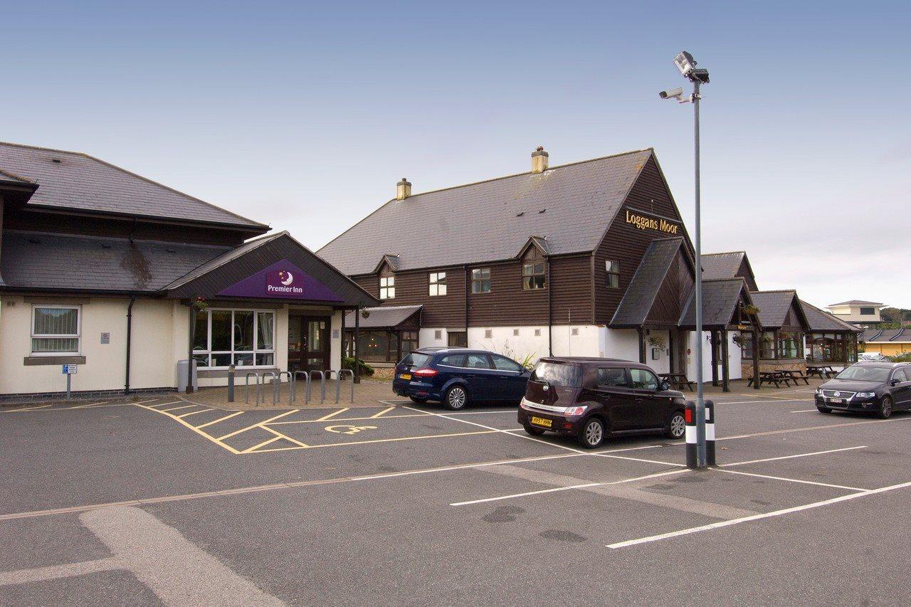Premier Inn Хейл Екстериор снимка
